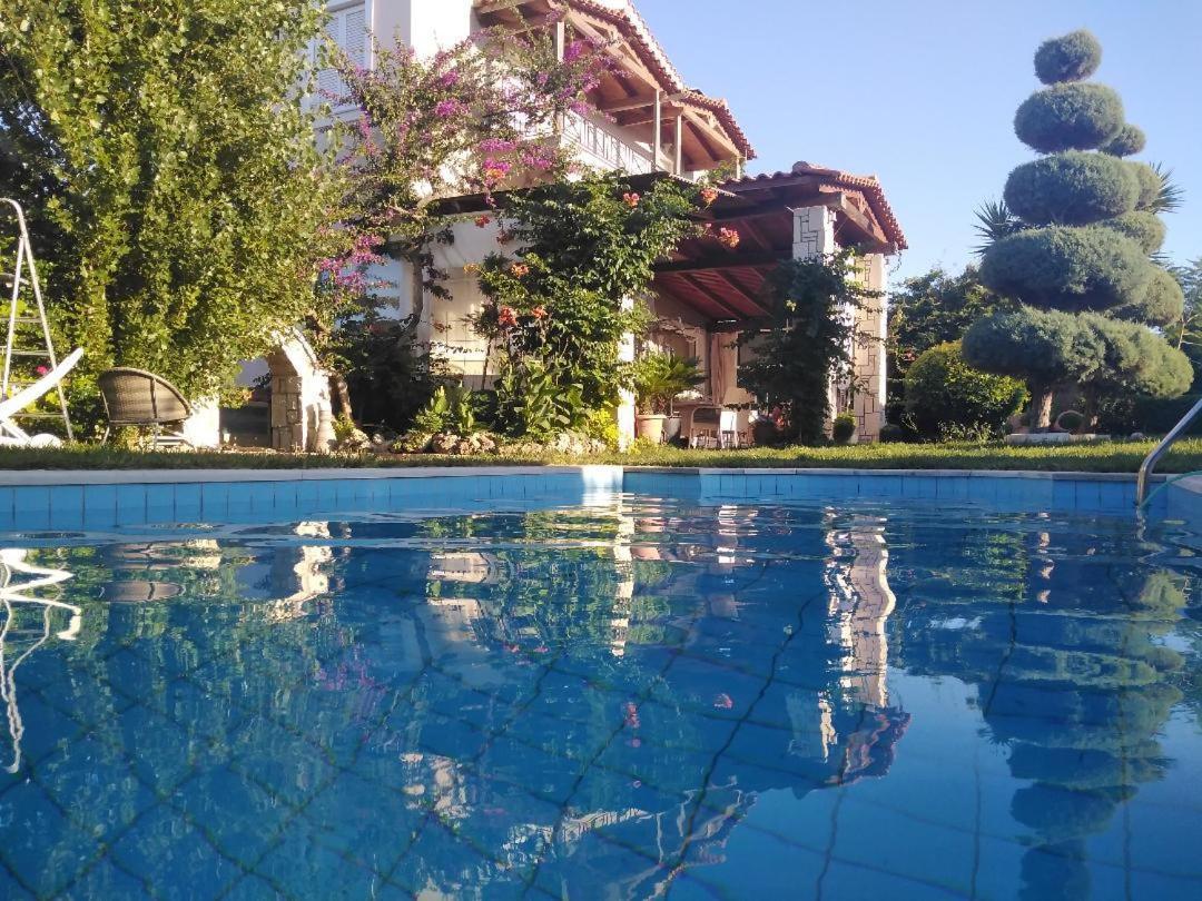 Villa Amelie-Private Pool Marathitis ภายนอก รูปภาพ